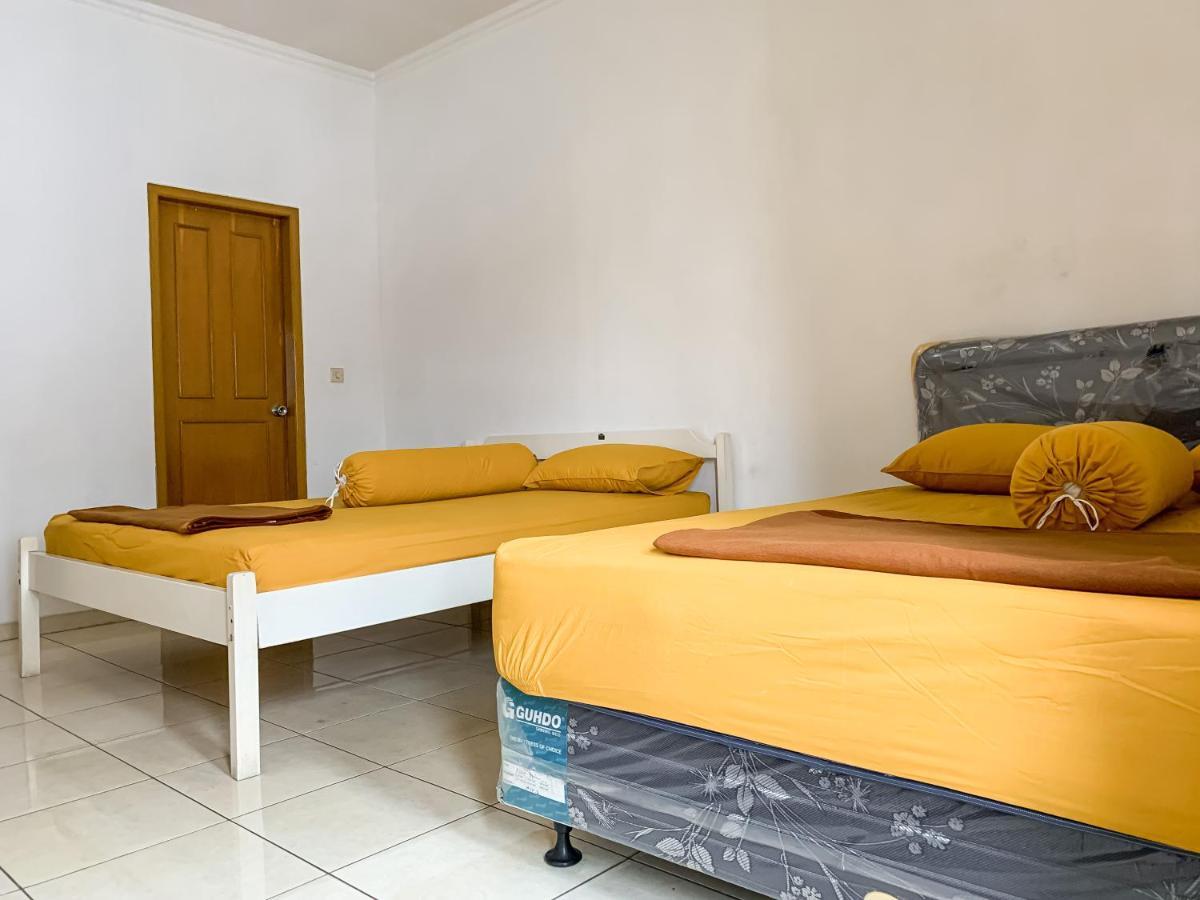Cikundul Beranda Istirahat Villa 4Br At Galaxy Resort Puncak מראה חיצוני תמונה